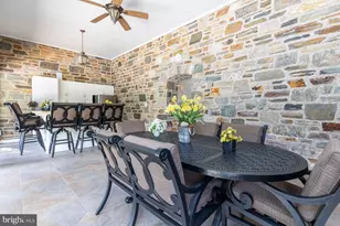 1035 Wright Dr, Huntingdon Valley, PA 19006 - Photo 35