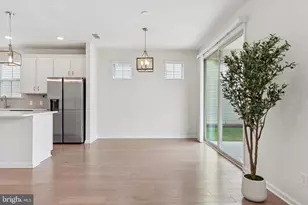 1095 Owen Ln, Hatfield, PA 19440 - Photo 11