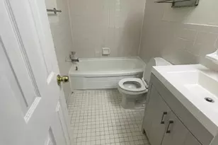 250 Tanglewood Ln, King of Prussia, PA 19406 - Photo 5