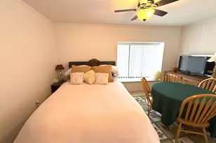 805 Stonybrook, Norristown, PA 19403 - Photo 21