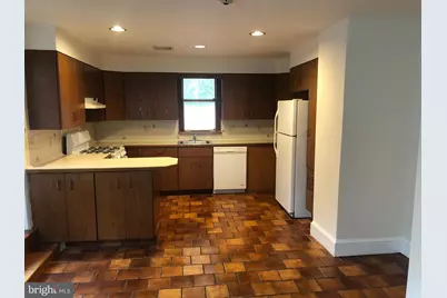 1003 1/2 W Lancaster Avenue, Bryn Mawr, PA 19010 - Photo 9