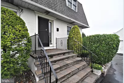 860 E Welsh Road E, Maple Glen, PA 19002 - Photo 9