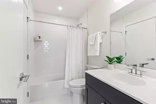 953 Riverplace Dr, Conshohocken, PA 19428 - Photo 21