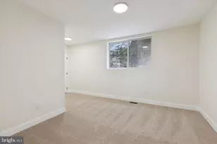 1960 Adams Ave, Abington, PA 19001 - Photo 11