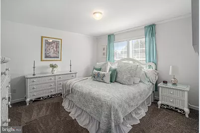 906 Lakeview Drive, Green Lane, PA 18054 - Photo 17