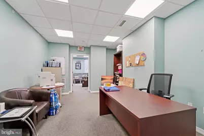 529 Swede Street, Norristown, PA 19401 - Photo 5