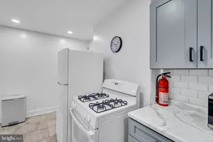 905 W Marshall St, Norristown, PA 19401 - Photo 51