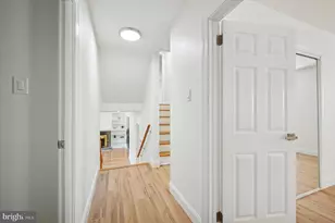 898 Crestline Dr, Blue Bell, PA 19422 - Photo 13