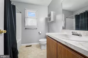 2126 Deer Ridge Dr, Pottstown, PA 19464 - Photo 23