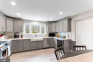 706 Sural Ln, Elkins Park, PA 19027 - Photo 9