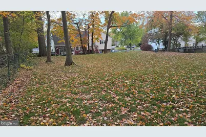 617 Meadowlark Road, Audubon, PA 19403 - Photo 13