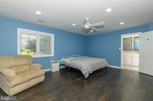 2100 Fox Hollow Ln, East Greenville, PA 18041 - Photo 61