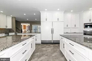 2100 Fox Hollow Ln, East Greenville, PA 18041 - Photo 17