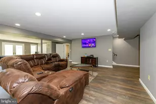 2100 Fox Hollow Ln, East Greenville, PA 18041 - Photo 67