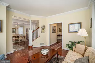 1018 Riverview Ln, Conshohocken, PA 19428 - Photo 11