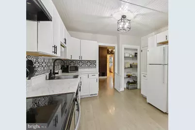 418 Walnut Street, Pottstown, PA 19464 - Photo 5