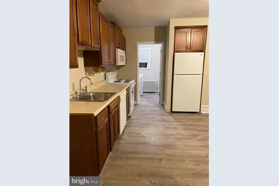 302 N York Street, Pottstown, PA 19464 - Photo 3