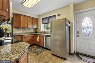 471 5th St, Phoenixville, PA 19460 - Photo 15