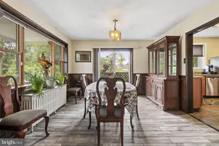 471 5th St, Phoenixville, PA 19460 - Photo 11