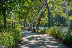 951 Riverplace Dr, Conshohocken, PA 19428 - Photo 25