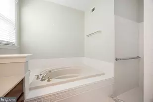 4397 Meadowridge Ln, Collegeville, PA 19426 - Photo 35