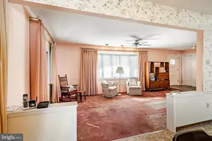 566 Egypt Rd, Phoenixville, PA 19460 - Photo 11