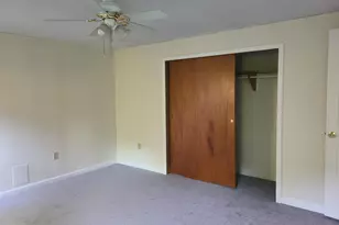 902 Lakeview Dr, Green Lane, PA 18054 - Photo 13