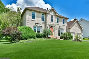 110 Country Club Dr, Lansdale, PA 19446 - Photo 3