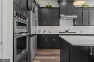 516 Galleria St, Dresher, PA 19025 - Photo 15