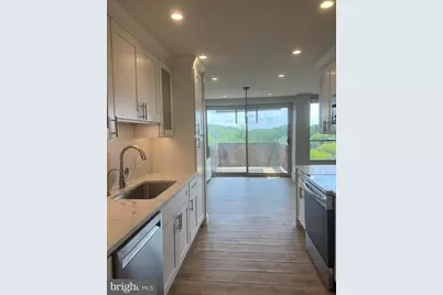 1001 City Avenue #E-1129, Wynnewood, PA 19096 - Photo 23