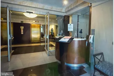 1001 City Avenue #E-1129, Wynnewood, PA 19096 - Photo 9