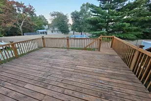 805 Sandra Ln, Norristown, PA 19403 - Photo 3