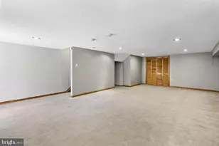 524 Oaktree Ct, Pottstown, PA 19464 - Photo 25