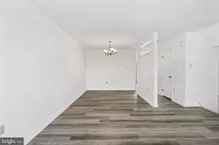 524 Oaktree Ct, Pottstown, PA 19464 - Photo 7