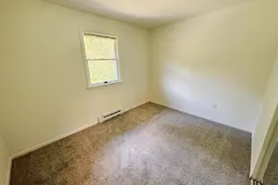 154 Niantic Rd, Barto, PA 19504 - Photo 7