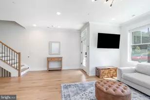 2005 Hyview Ter, Fort Washington, PA 19034 - Photo 5