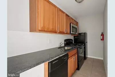 1009 W Main Street, Norristown, PA 19401 - Photo 17