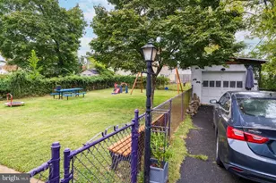 2637 Woodland Rd, Abington, PA 19001 - Photo 21