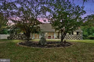 1653 Bridle Path Dr, Lansdale, PA 19446 - Photo 1