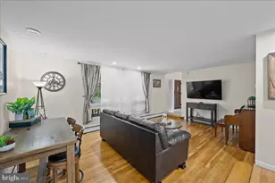 1653 Bridle Path Dr, Lansdale, PA 19446 - Photo 5