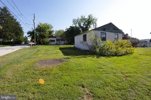 523 Bridge St, Mont Clare, PA 19453 - Photo 33