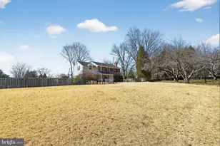 902 Surrey Dr, Blue Bell, PA 19422 - Photo 37