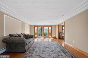 902 Surrey Dr, Blue Bell, PA 19422 - Photo 5