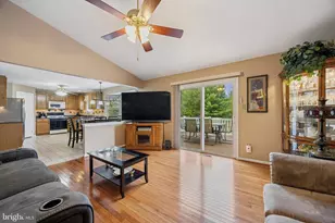 94 Presidential Dr, Royersford, PA 19468 - Photo 7