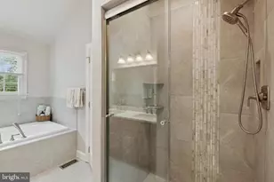 719 N Sumneytown Pike, Lansdale, PA 19446 - Photo 13