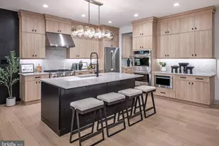 13 Scholl Dr, Collegeville, PA 19426 - Photo 3