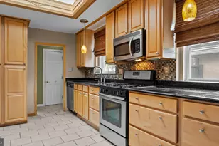 69 Crooked Billet Rd, Hatboro, PA 19040 - Photo 3