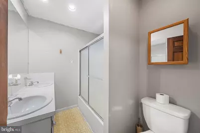 407 Holstein Street, Bridgeport, PA 19405 - Photo 27