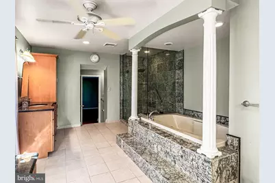 553 Saratoga Road, King of Prussia, PA 19406 - Photo 13