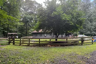 172 Stone Rd, Barto, PA 19504 - Photo 1